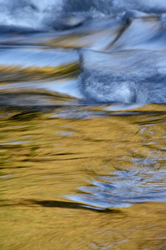 Textures;Shapes;Patterns;Abstractions;Abstract;Reflections;Reflection;Striation;Stone;Rock;Boulder;Geology;Geological;Rock formations;Rocks;Brook;Creek;Rivulet;Streamlet;Stream